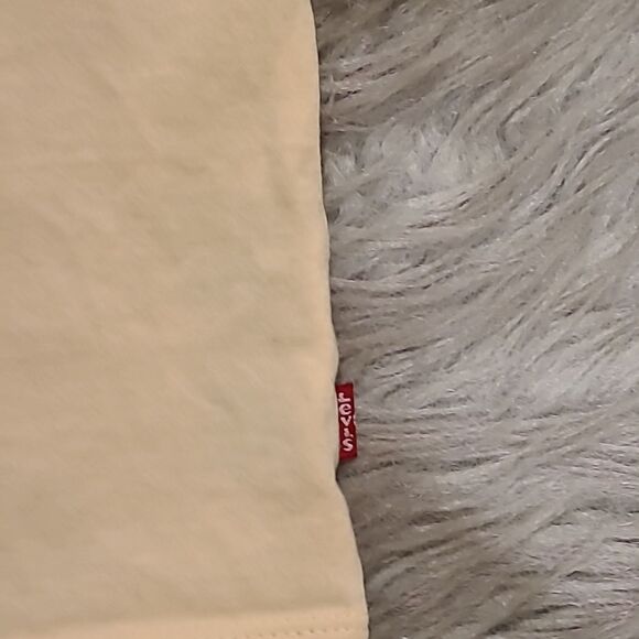 Levi's‎ womens peach cotton logo floral tshirt size small - Picture 3 of 6